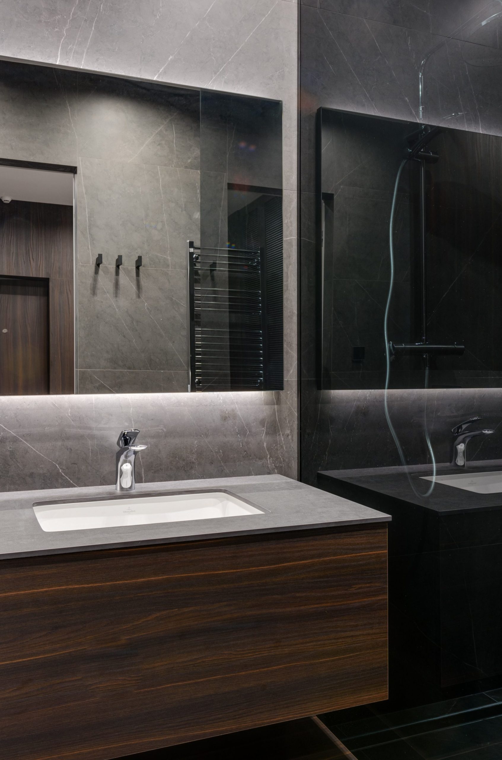 Modern Black Marble Bathroom